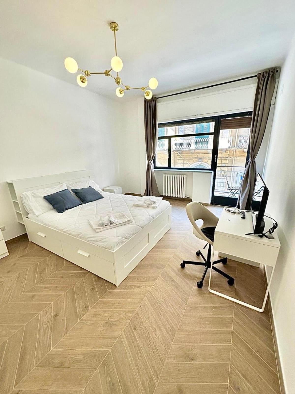 Suite Dante 262 Bari Esterno foto