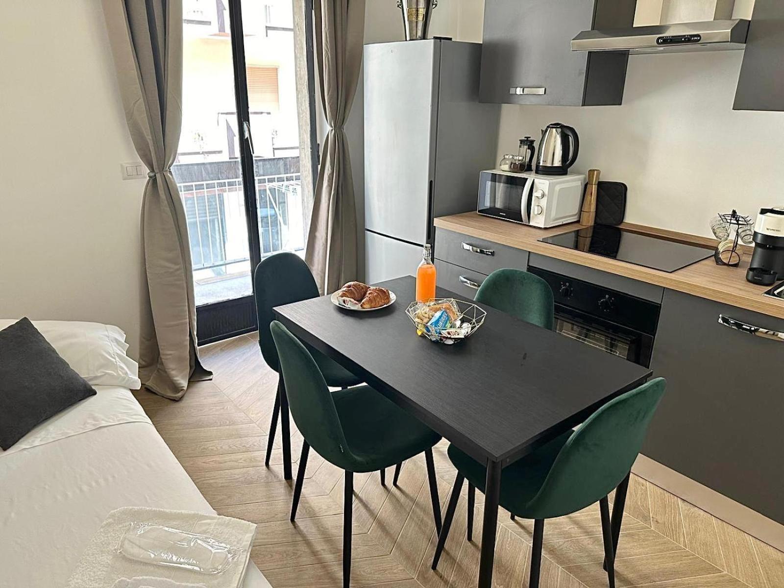 Suite Dante 262 Bari Esterno foto
